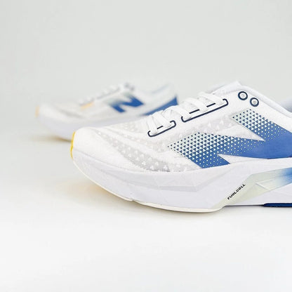 Zapatillas FuelCell Rebel V4 - Blue limited