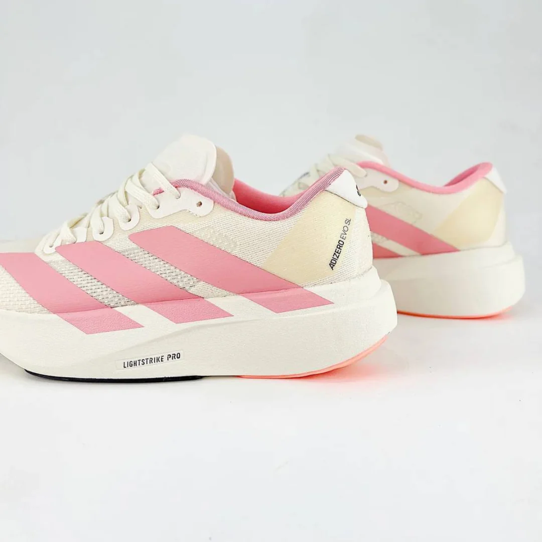 Zapatillas Adizero EVO SL – Beige/Rosa