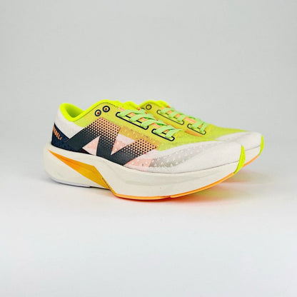 Zapatillas FuelCell Rebel V4 - Collor