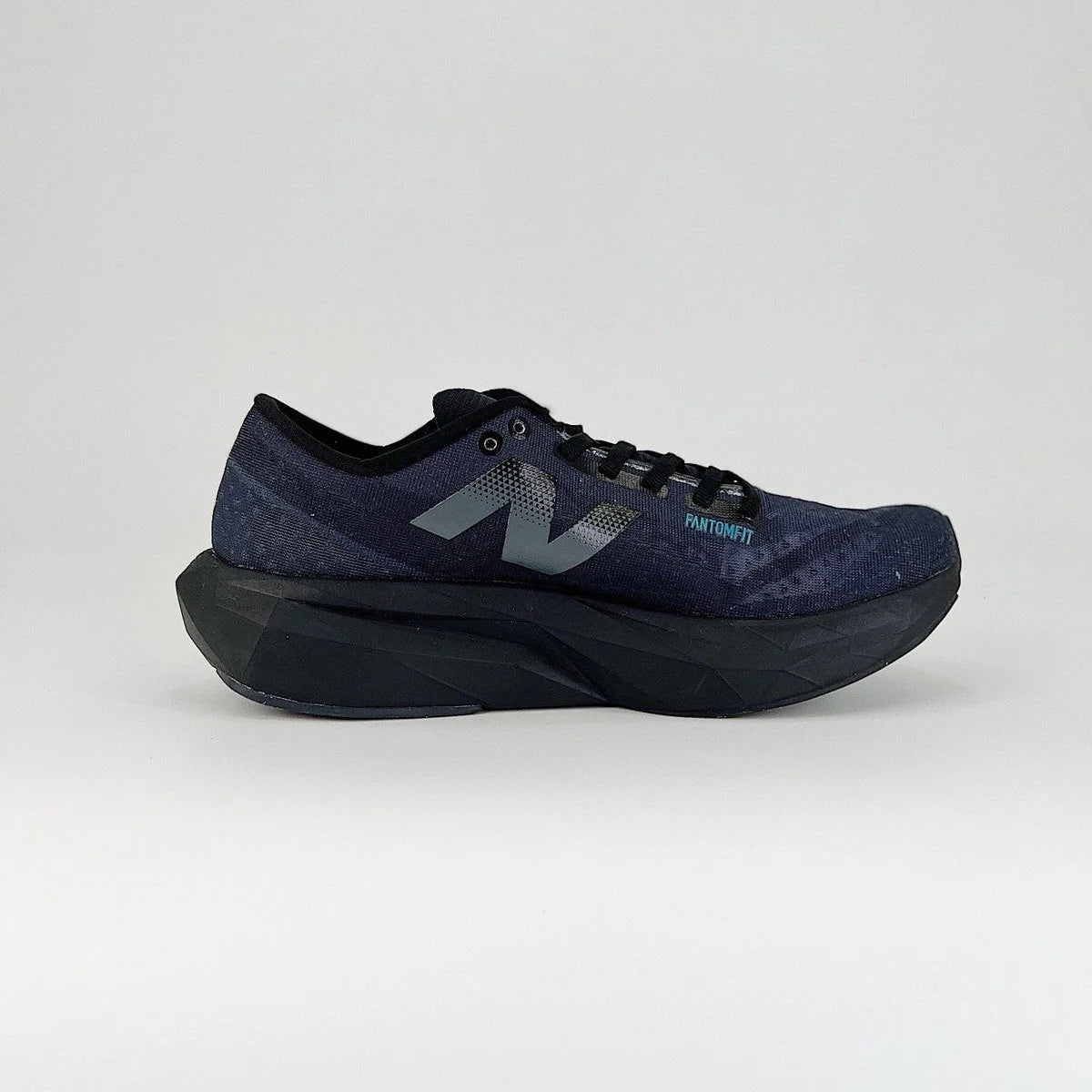 Zapatillas FuelCell Rebel V4 - Balck/Black