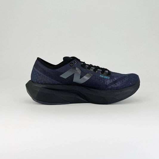 Zapatillas FuelCell Rebel V4 - Balck/Black