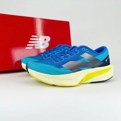 Zapatillas FuelCell Rebel V4 - Collor Blue